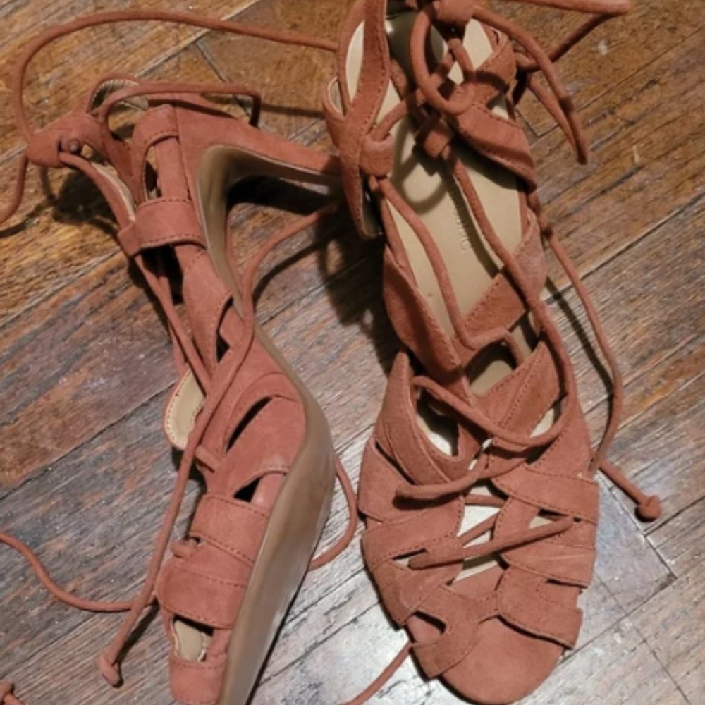 Banana Republic suede gladiator sandals